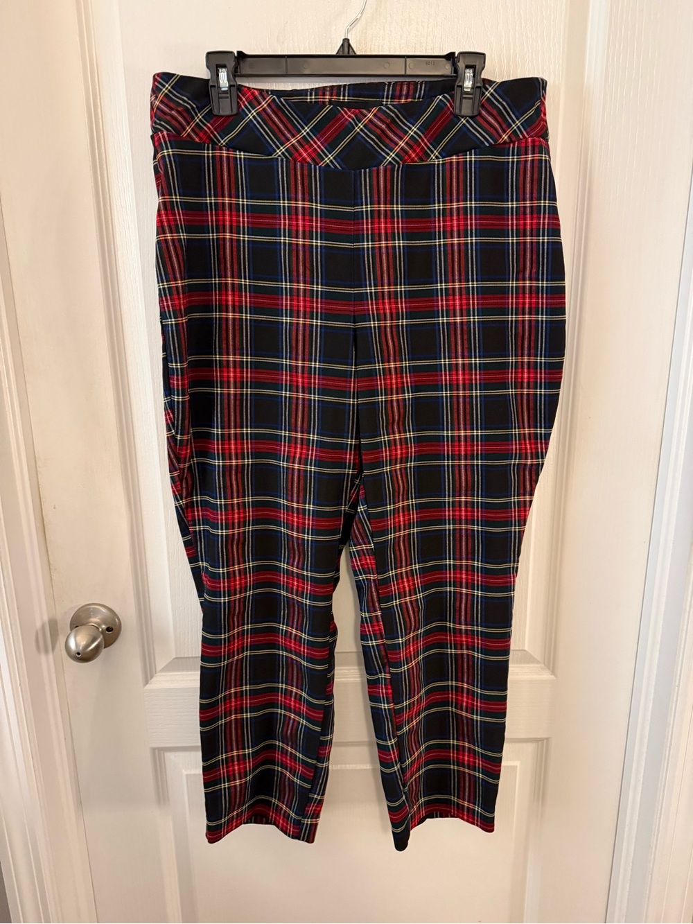 Jones New York Red, Navy & Yellow Plaid Skirt